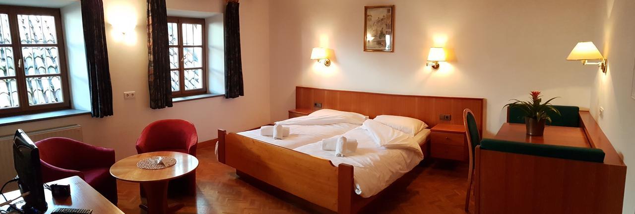Weisses Roessl Bed & Breakfast Апиано сула Страда дел Вино Екстериор снимка
