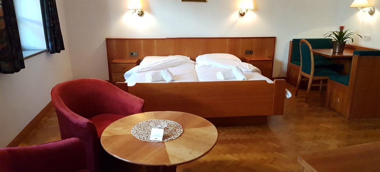 Weisses Roessl Bed & Breakfast Апиано сула Страда дел Вино Екстериор снимка